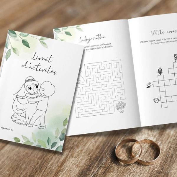 Livret d'activité pour enfants blanc avec des dessins